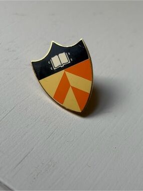 Vintage Princeton University Crest Army ROTC (DUI) Hat Lapel Pin